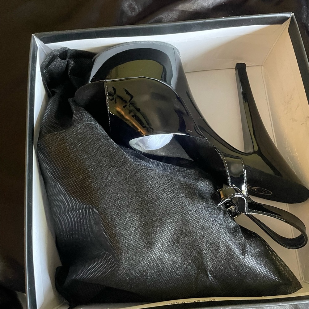 NEW Size 10 Kiss Me Forever Platform Stiletto Heels - Picture 6 of 8
